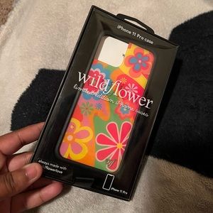 FLOWER POWER WILDFLOWER CASES🌸🌷